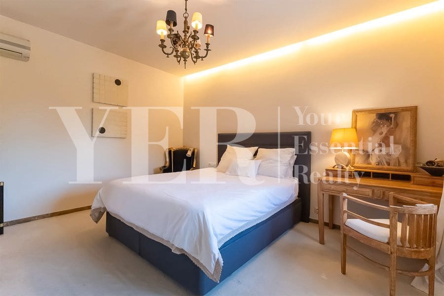 6 soveværelse Villa til salg i Benidorm med swimmingpool garage - € 840.000 (Ref: 9018352)