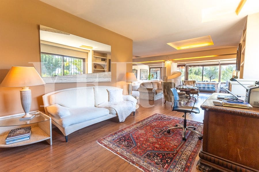 6 soveværelse Villa til salg i Benidorm med swimmingpool garage - € 840.000 (Ref: 9018352)