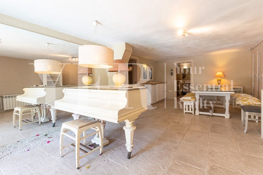 6 soveværelse Villa til salg i Benidorm med swimmingpool garage - € 840.000 (Ref: 9018352)