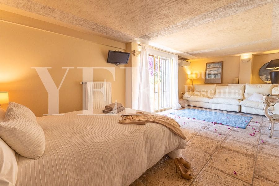 6 soveværelse Villa til salg i Benidorm med swimmingpool garage - € 840.000 (Ref: 9018352)