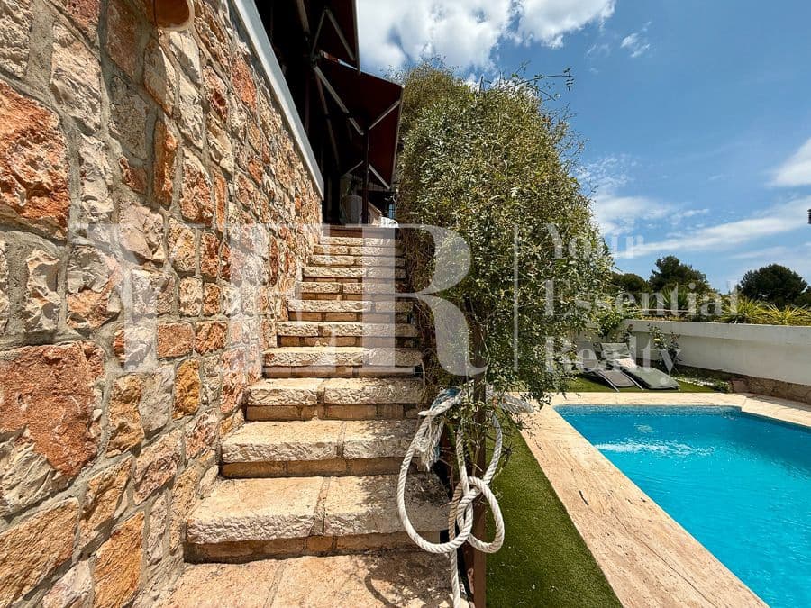 6 soveværelse Villa til salg i Benidorm med swimmingpool garage - € 840.000 (Ref: 9018352)