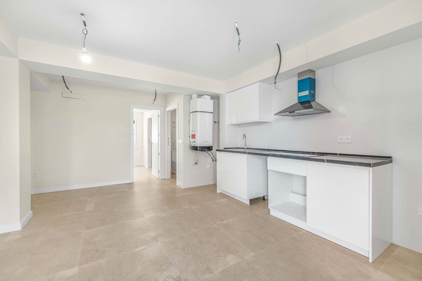 1 soverom Leilighet til salgs i Alicante by med svømmebasseng garasje - € 189 900 (Ref: 9019294)