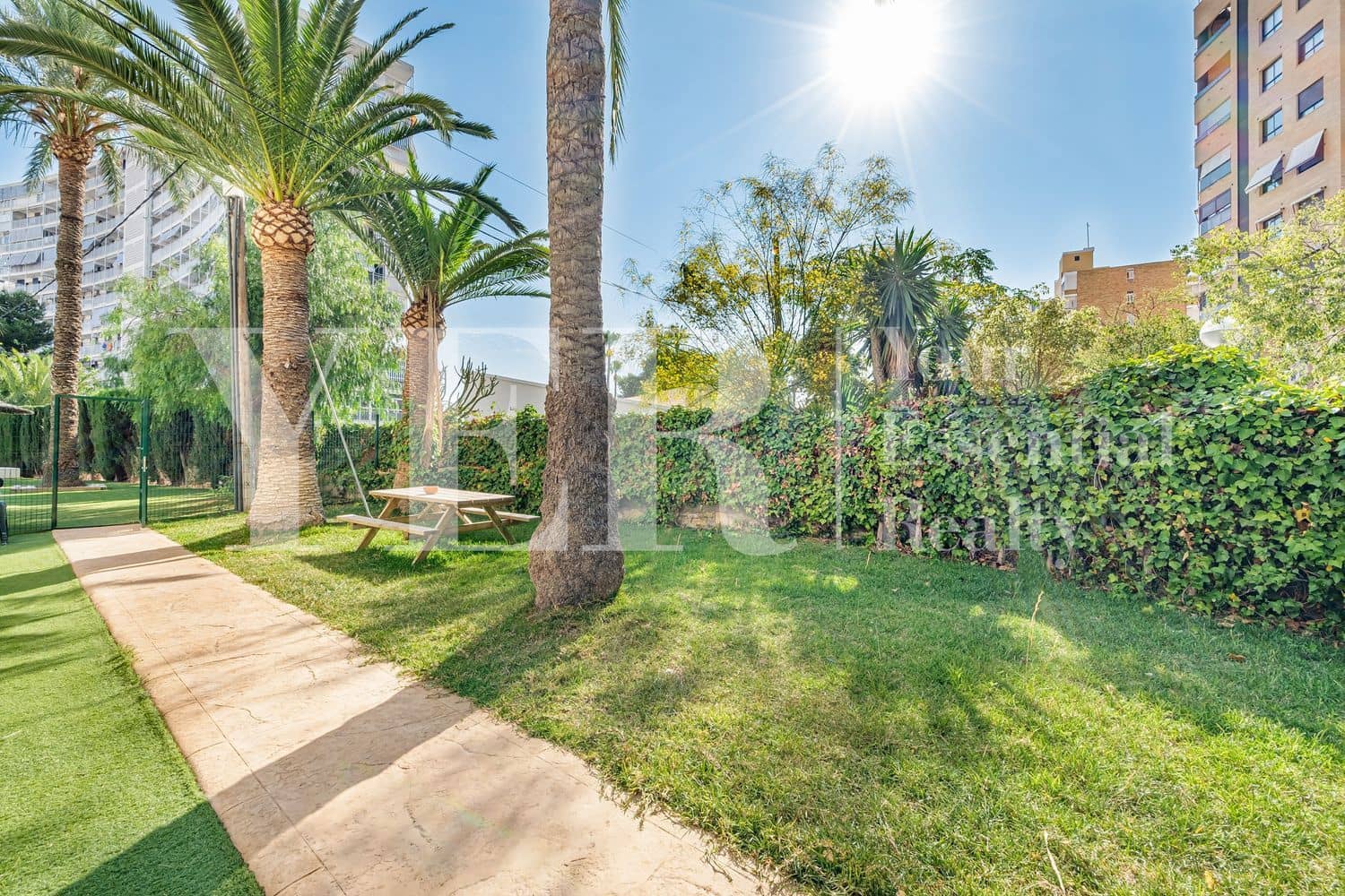 1 soveværelse Lejlighed til salg i Playa de San Juan med swimmingpool garage - € 189.000 (Ref: 9019294)