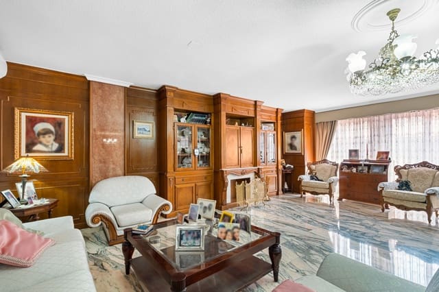 3 quarto Apartamento para venda em Ensanche - Diputacion, Alicante cidade com garagem - 450 000 € (Ref: 9074190)