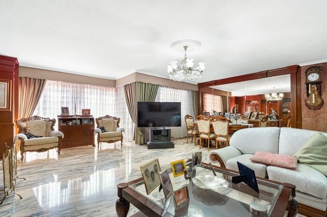 3 slaapkamer Appartement te koop in Ensanche - Diputacion, Alicante stad met garage - € 450.000 (Ref: 9074190)