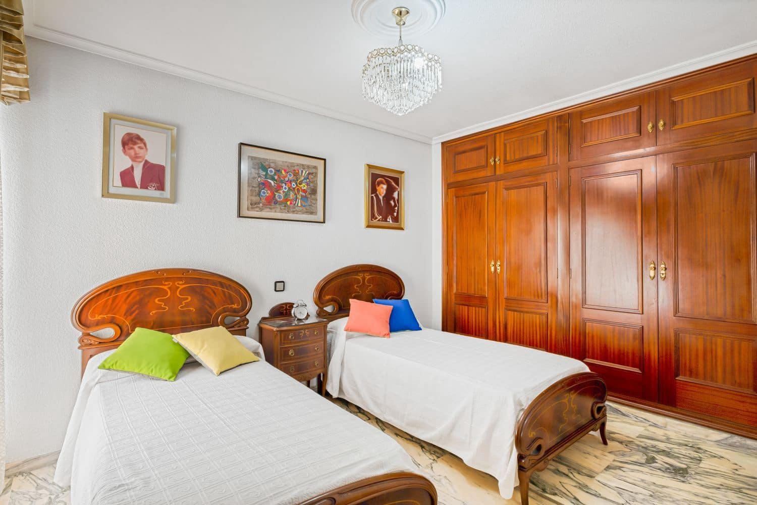 3 Zimmer Apartment zu verkaufen in Alicante / Alacant Stadt mit Garage - 450.000 € (Ref: 9074190)