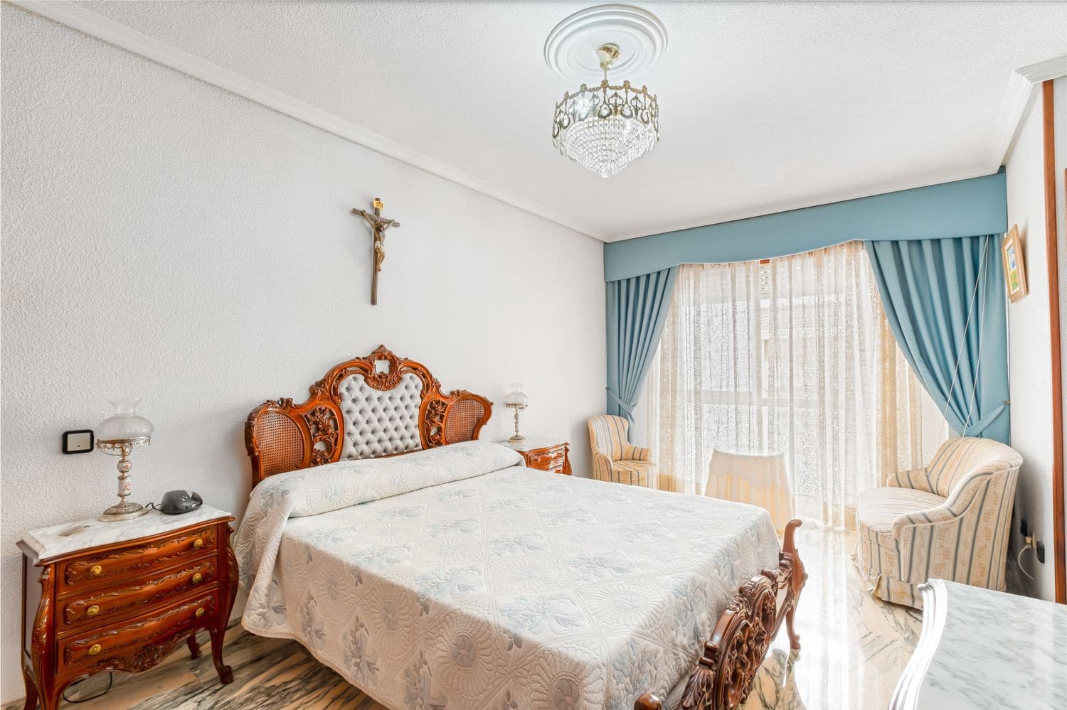 3 Zimmer Apartment zu verkaufen in Alicante / Alacant Stadt mit Garage - 450.000 € (Ref: 9074190)