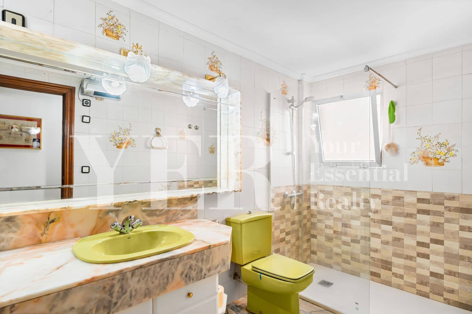 3 Zimmer Apartment zu verkaufen in Alicante / Alacant Stadt mit Garage - 450.000 € (Ref: 9074190)