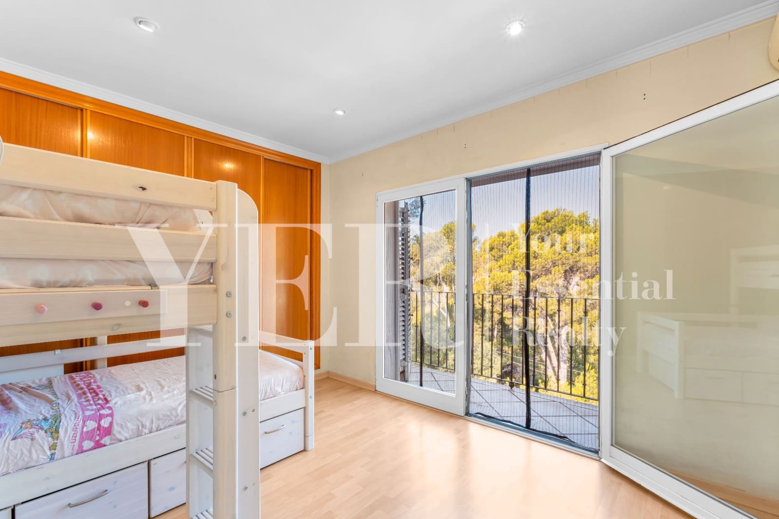 Chalet de 4 habitaciones en Altea en venta con piscina - 685.000 € (Ref: 9106168)