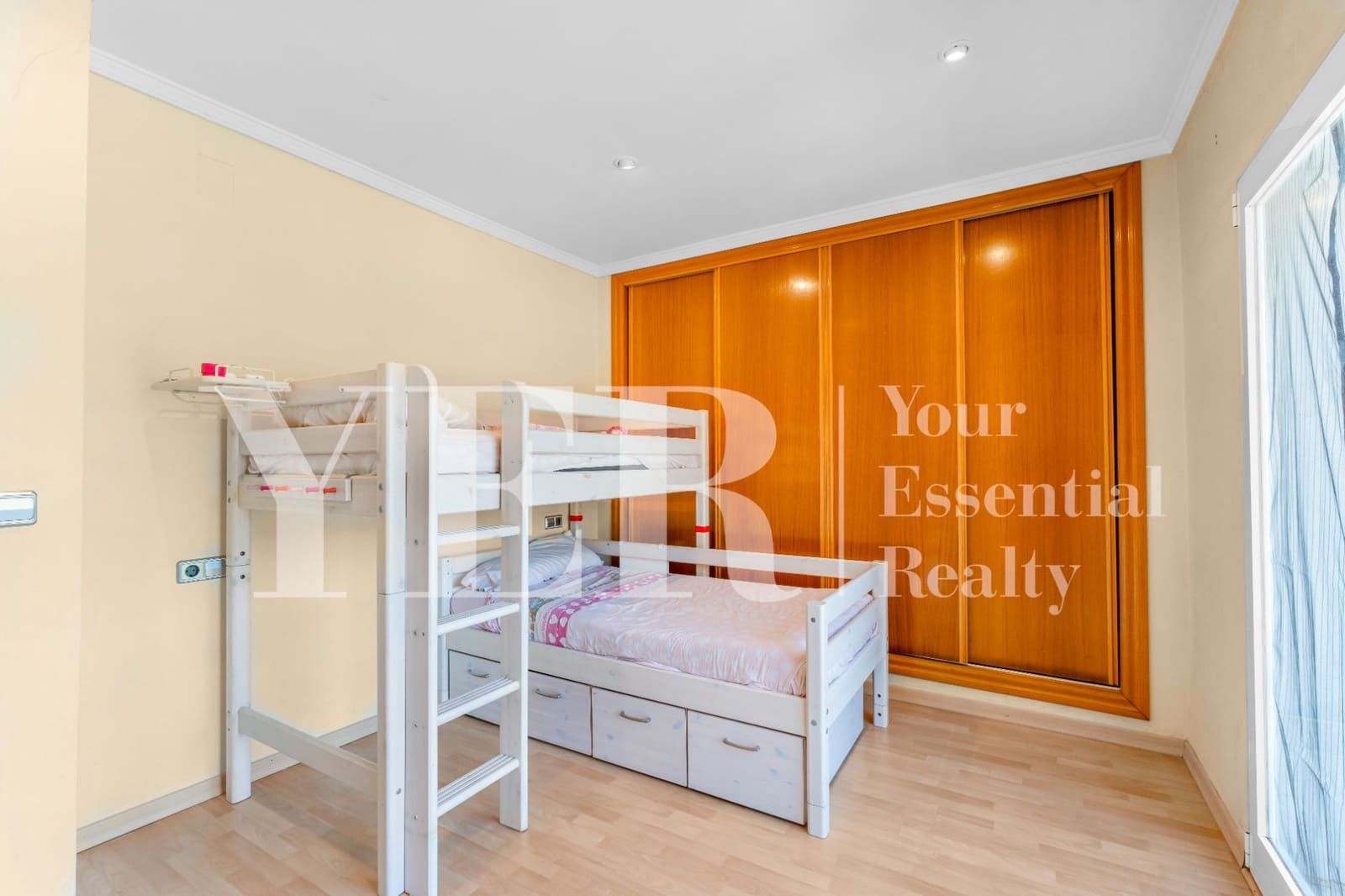 Chalet de 4 habitaciones en Altea en venta con piscina - 685.000 € (Ref: 9106168)