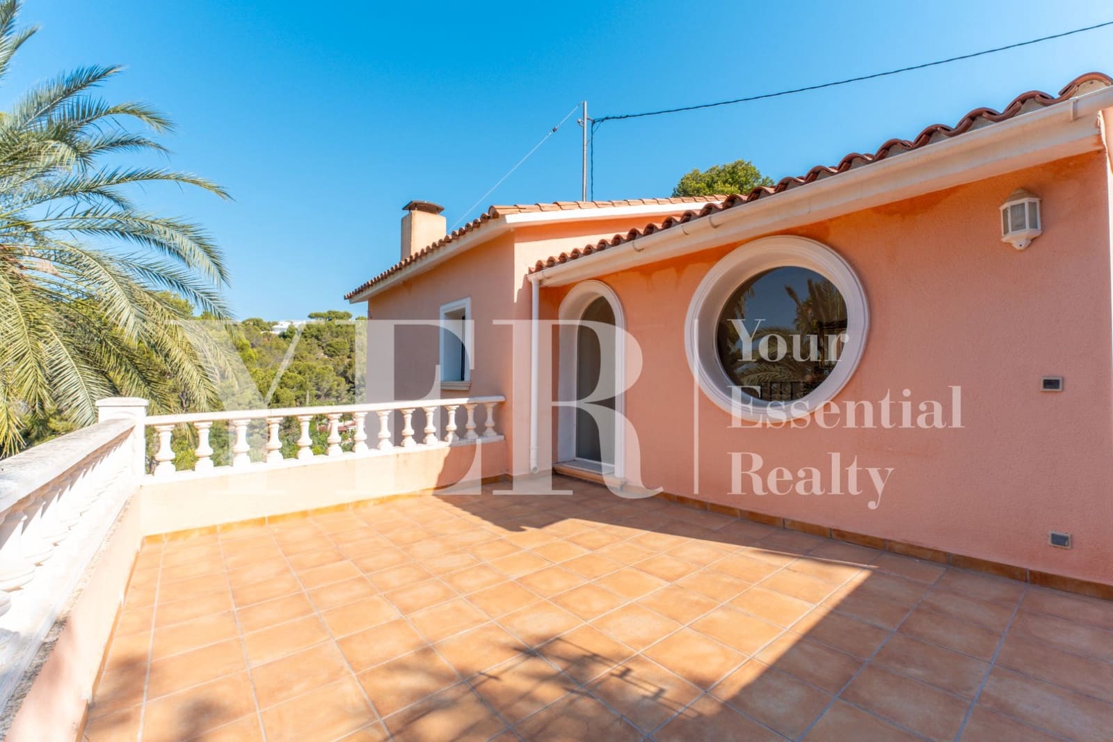 Chalet de 4 habitaciones en Altea en venta con piscina - 685.000 € (Ref: 9106168)