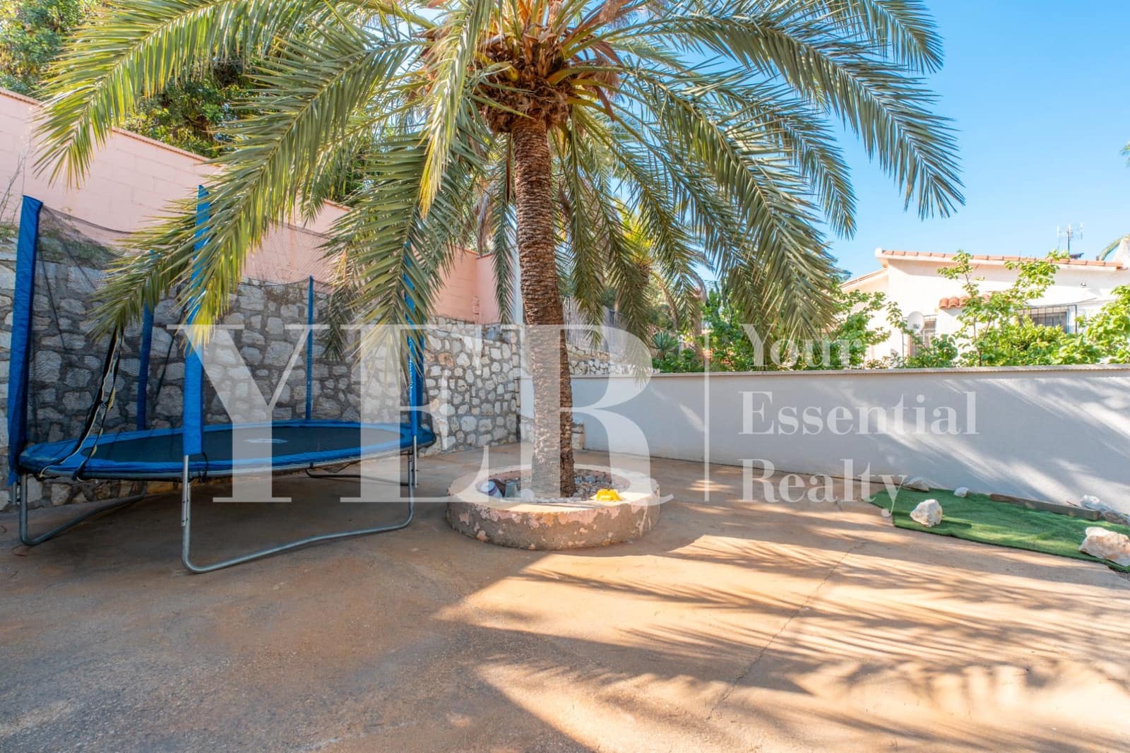 Chalet de 4 habitaciones en Altea en venta con piscina - 685.000 € (Ref: 9106168)