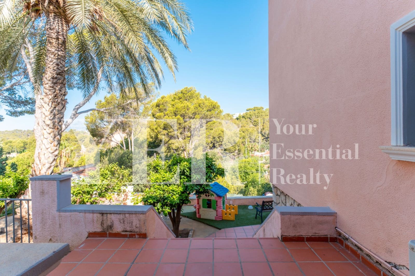 Chalet de 4 habitaciones en Altea en venta con piscina - 685.000 € (Ref: 9106168)