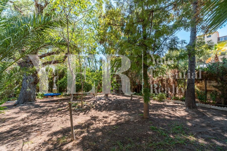 6 soveværelse Villa til salg i El Campello med swimmingpool garage - € 550.000 (Ref: 9161597)