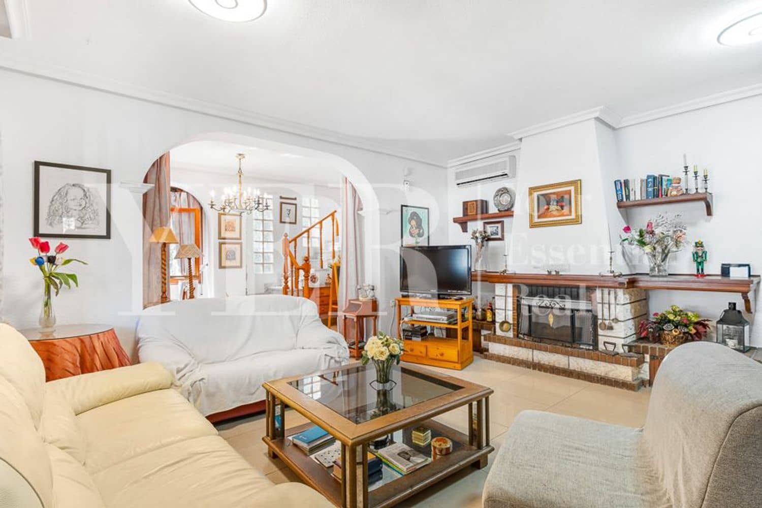 6 Zimmer Villa zu verkaufen in El Campello mit Pool Garage - 550.000 € (Ref: 9161597)