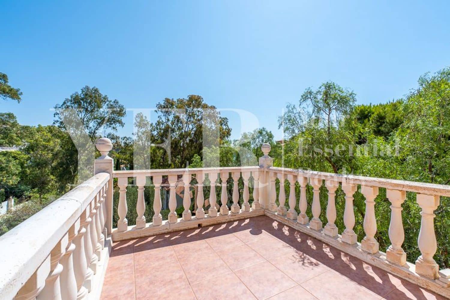 6 Zimmer Villa zu verkaufen in El Campello mit Pool Garage - 550.000 € (Ref: 9161597)