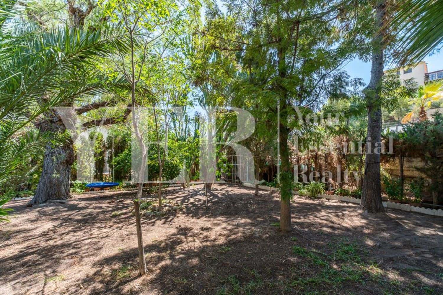 6 Zimmer Villa zu verkaufen in El Campello mit Pool Garage - 550.000 € (Ref: 9161597)