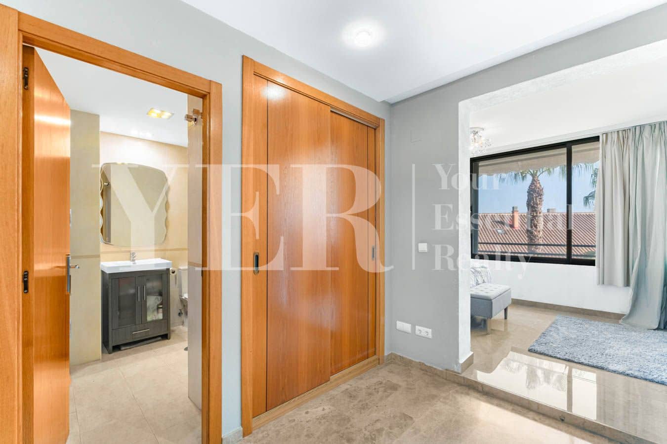 4 soveværelse Penthouse til salg i Alicante by med swimmingpool garage - € 525.000 (Ref: 9165398)