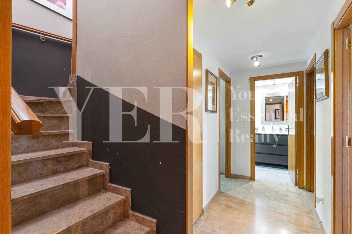 4 soveværelse Penthouse til salg i Alicante by med swimmingpool garage - € 525.000 (Ref: 9165398)