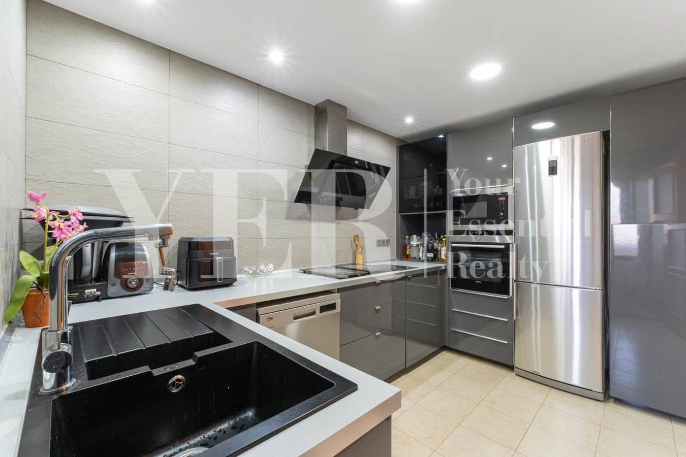 4 soveværelse Penthouse til salg i Alicante by med swimmingpool garage - € 525.000 (Ref: 9165398)