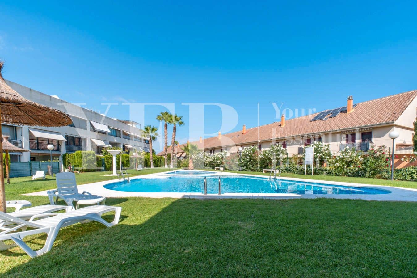 4 soveværelse Penthouse til salg i Alicante by med swimmingpool garage - € 525.000 (Ref: 9165398)