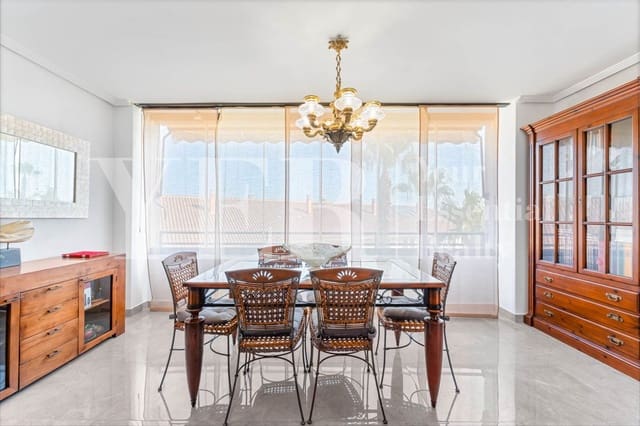 4 soveværelse Penthouse til salg i Alicante Golf, Alicante by med swimmingpool garage - € 525.000 (Ref: 9165398)