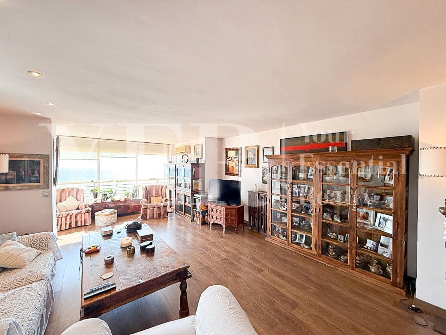 4 soveværelse Lejlighed til salg i Alicante by med swimmingpool garage - € 682.500 (Ref: 9191480)