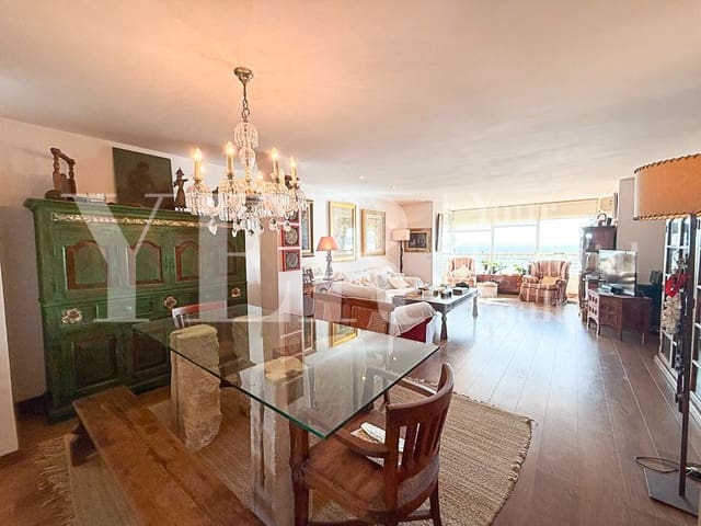 4 soveværelse Lejlighed til salg i Cabo de las Huertas, Alicante by med swimmingpool garage - € 682.500 (Ref: 9191480)