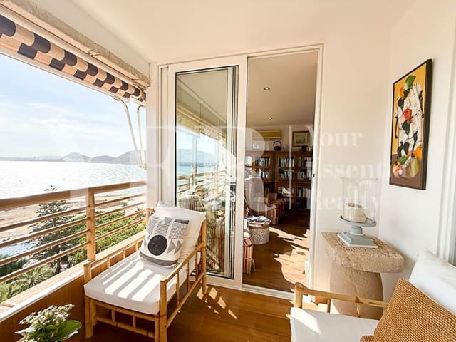 4 soverom Leilighet til salgs i Cabo de las Huertas, Alicante by med svømmebasseng garasje - € 682 500 (Ref: 9191480)