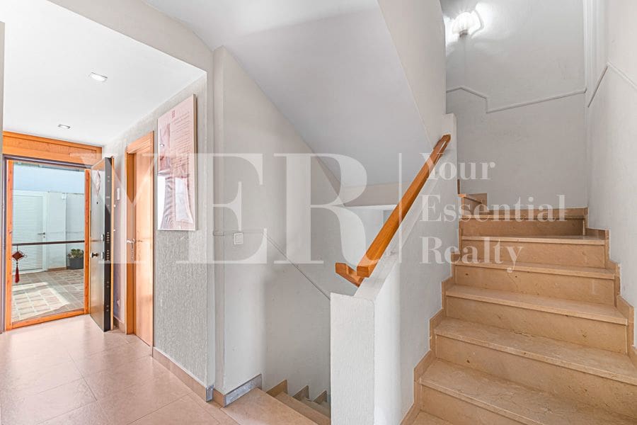 6 Zimmer Bungalow zu verkaufen in Alicante / Alacant Stadt mit Pool Garage - 625.000 € (Ref: 9227603)