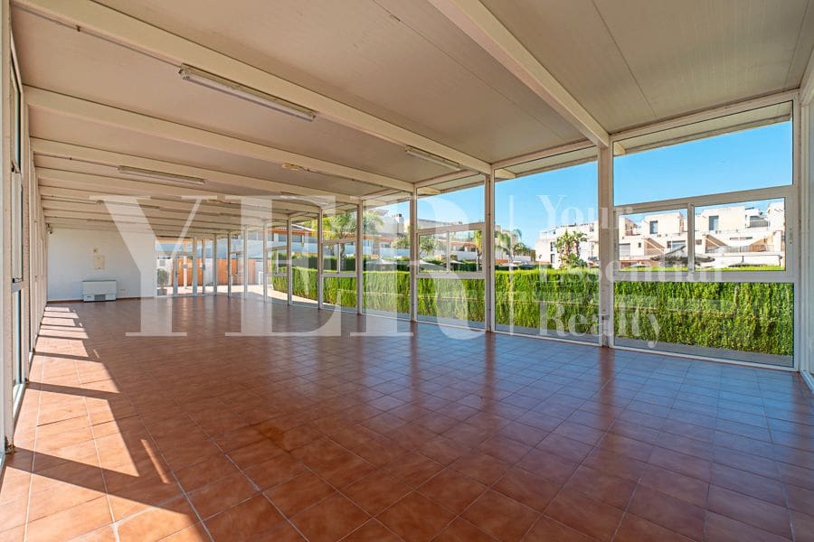 6 Zimmer Bungalow zu verkaufen in Alicante / Alacant Stadt mit Pool Garage - 625.000 € (Ref: 9227603)