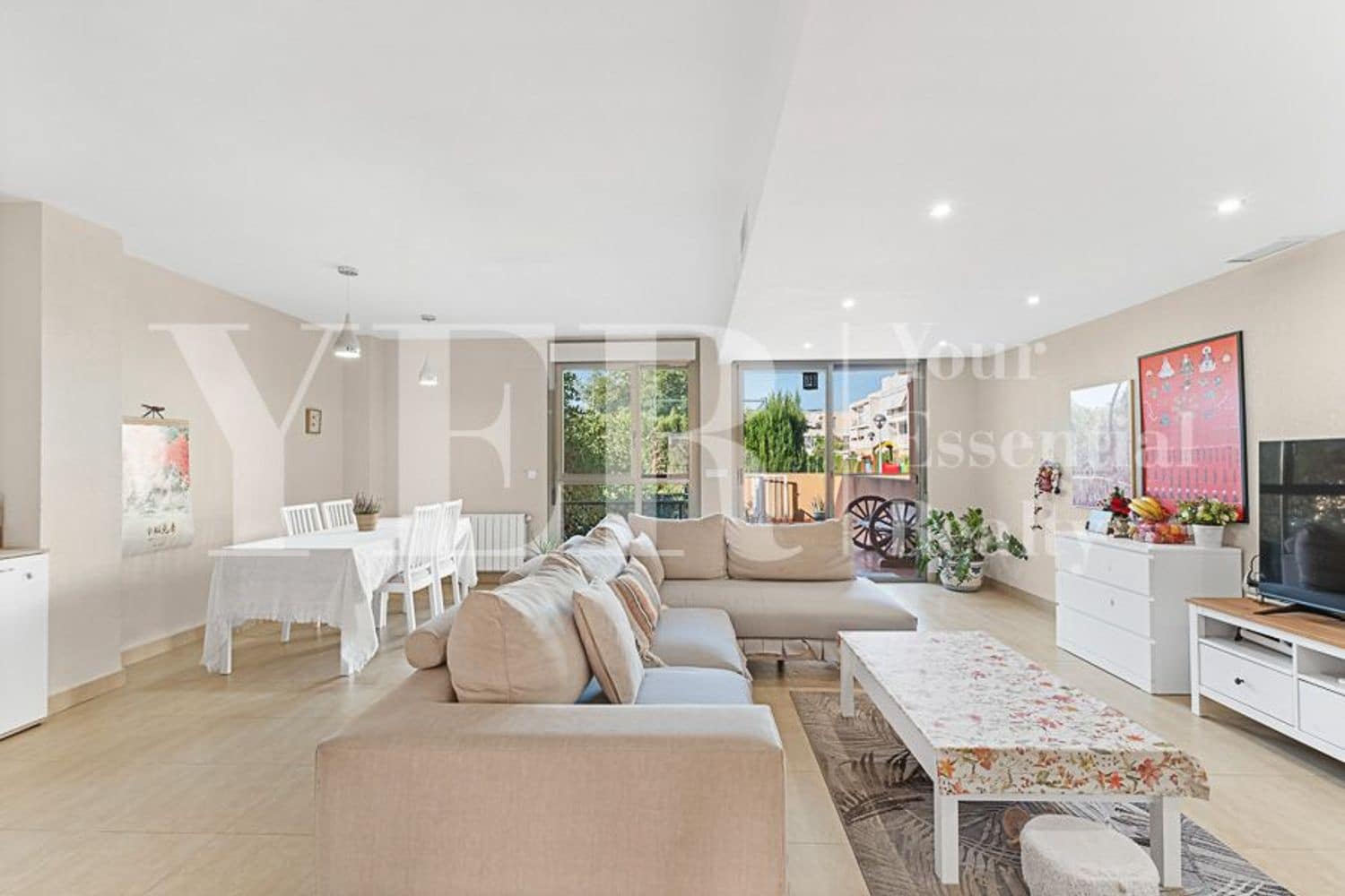 Casa de 6 habitaciones en Alicante / Alacant ciudad en venta con piscina garaje - 698.000 € (Ref: 9227603)