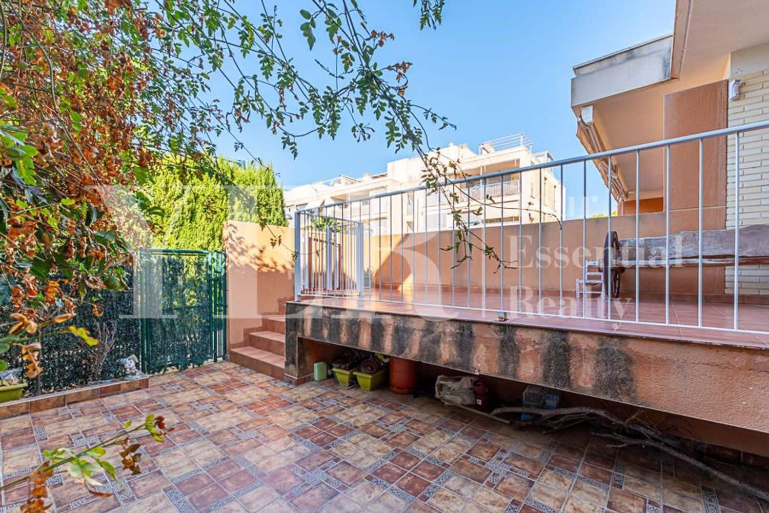 Casa de 6 habitaciones en Alicante / Alacant ciudad en venta con piscina garaje - 698.000 € (Ref: 9227603)