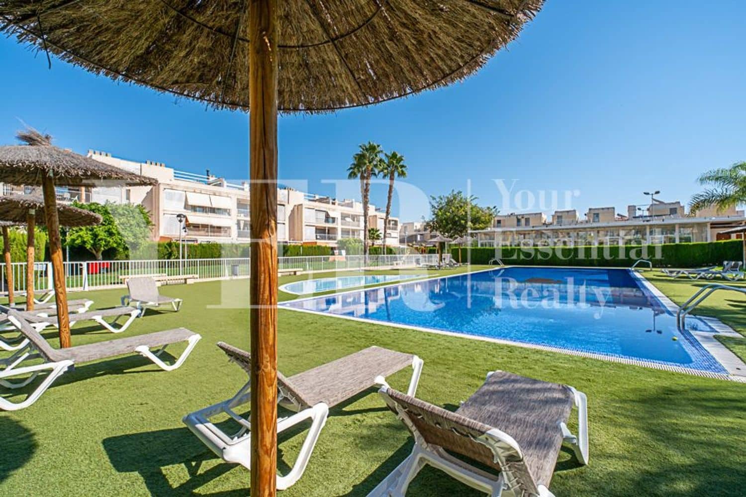 Casa de 6 habitaciones en Alicante / Alacant ciudad en venta con piscina garaje - 698.000 € (Ref: 9227603)