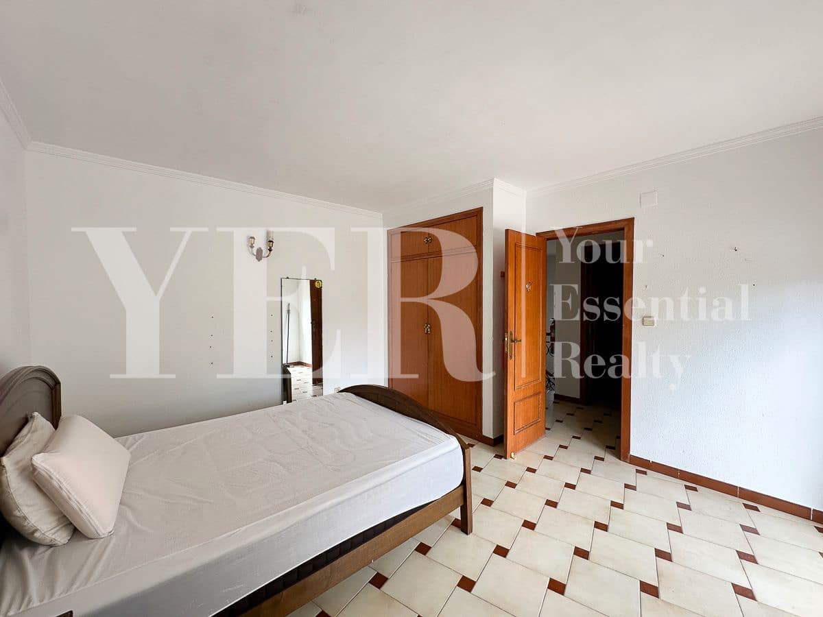 4 soverom Villa til salgs i Alicante by med garasje - € 1 200 000 (Ref: 9258167)