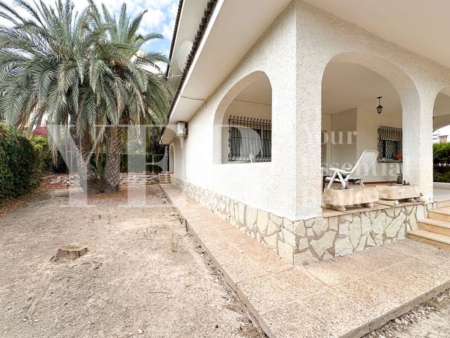 4 soverom Villa til salgs i Playa de San Juan, Alicante by med garasje - € 1 200 000 (Ref: 9258167)