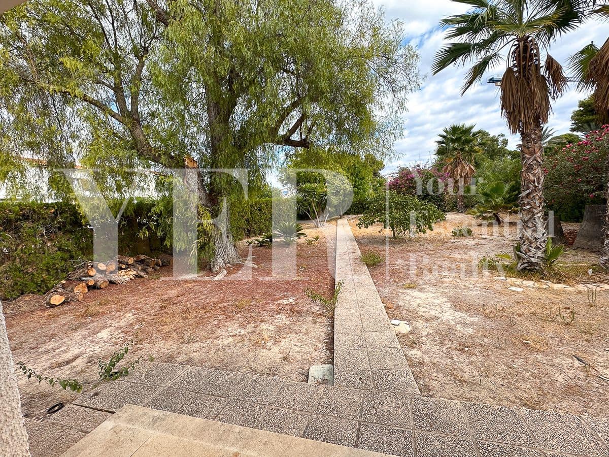 4 soverom Villa til salgs i Alicante by med garasje - € 1 200 000 (Ref: 9258167)