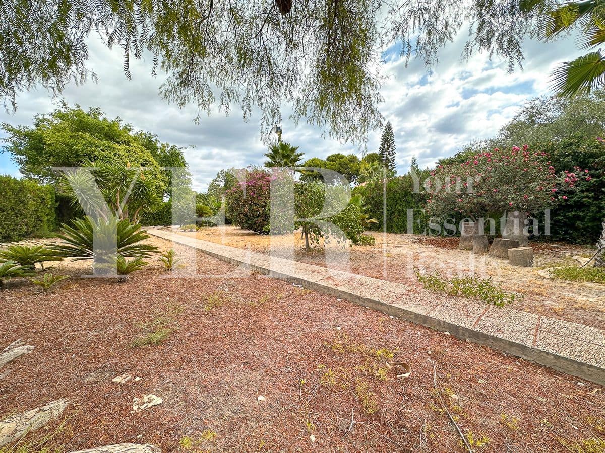 4 soverom Villa til salgs i Alicante by med garasje - € 1 200 000 (Ref: 9258167)