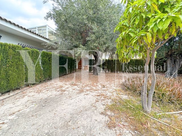 4 soverom Villa til salgs i Playa de San Juan, Alicante by med garasje - € 1 200 000 (Ref: 9258167)