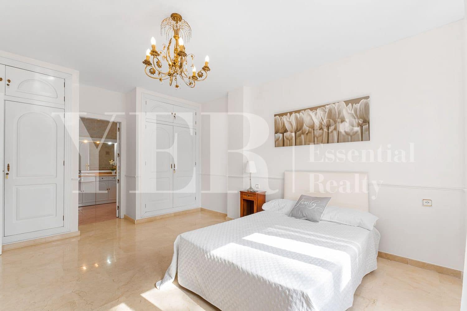 4 bedroom Villa for sale in San Juan de Alicante / Sant Joan d'Alacant with pool garage - € 799,000 (Ref: 9282655)