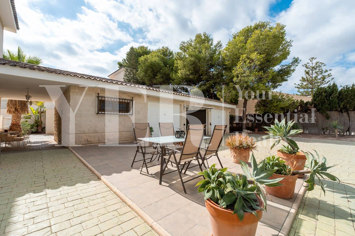 4 soveværelse Villa til salg i San Juan de Alicante / Sant Joan d'Alacant med swimmingpool garage - € 799.000 (Ref: 9282656)