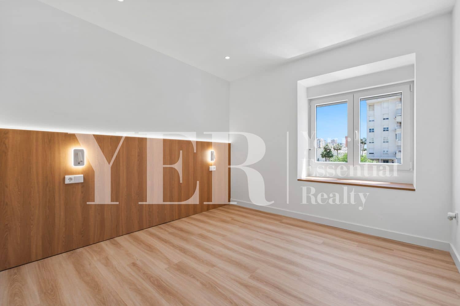 3 bedroom Apartment for sale in Cabo de las Huertas with pool garage - € 418,000 (Ref: 9363361)