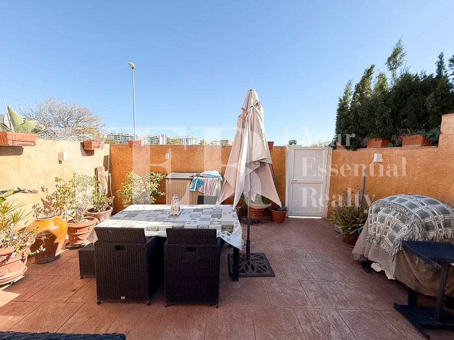 4 sypialnia Bungalow na sprzedaż w Miasto Alicante / Alacant z basenem garażem - 695 000 € (Ref: 9374844)