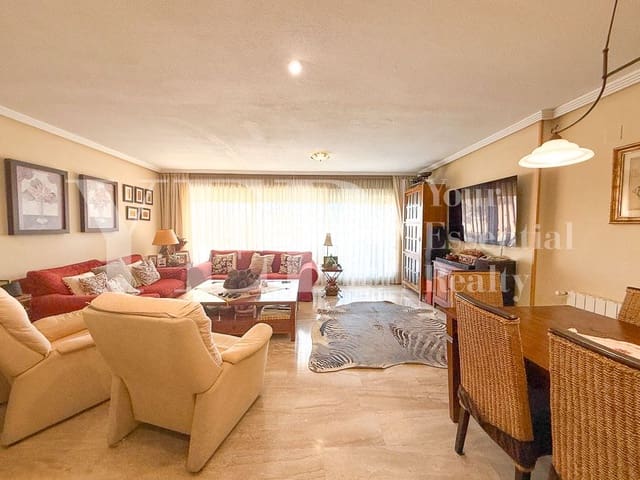 4 Zimmer Bungalow zu verkaufen in Alicante Golf, Alicante / Alacant Stadt mit Pool Garage - 695.000 € (Ref: 9374844)