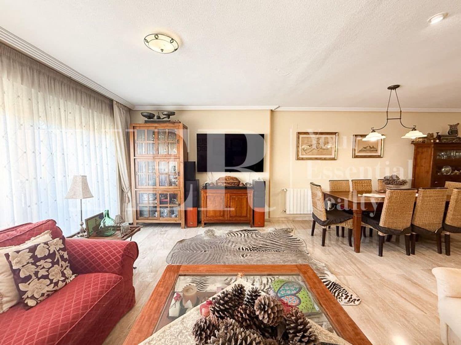 5 bedroom Townhouse for sale in Alicante / Alacant city with pool garage - € 695,000 (Ref: 9374844)