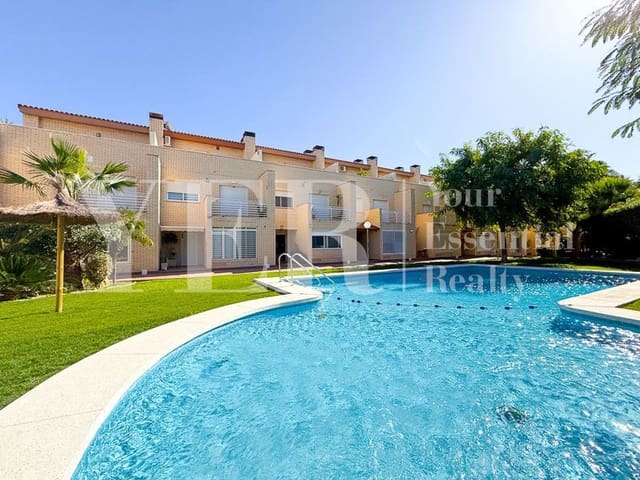 5 soverom Hus til salgs i Alicante Golf, Alicante by med svømmebasseng garasje - € 695 000 (Ref: 9374844)