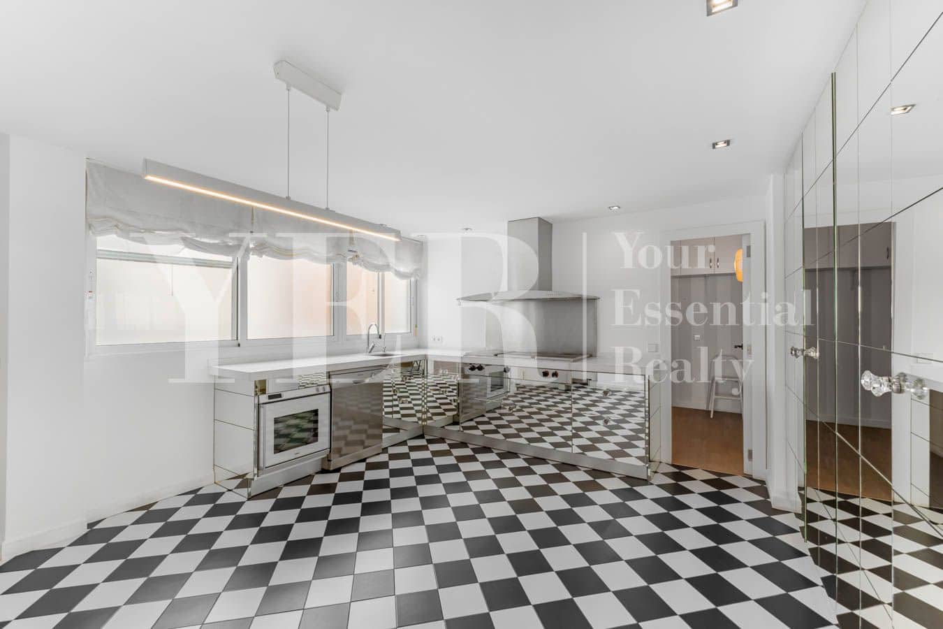 4 sypialnia Mieszkanie na sprzedaż w Miasto Alicante / Alacant - 990 000 € (Ref: 9383265)