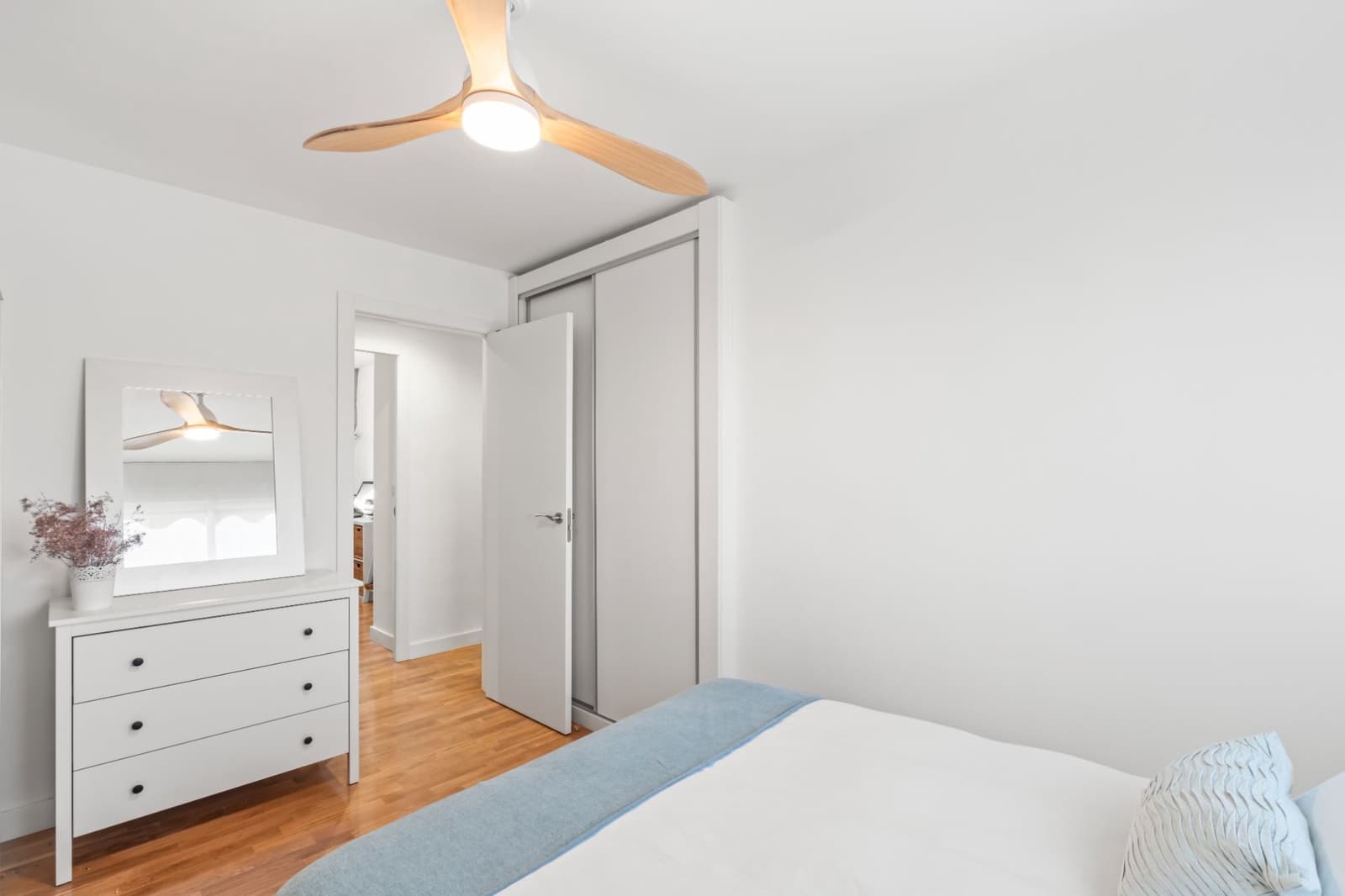 4 sovrum Lägenhet till salu i Alicante stad med pool garage - 398 000 € (Ref: 9388230)