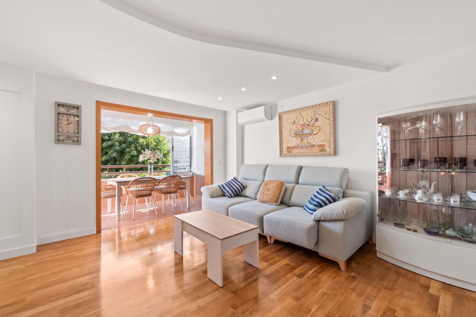 4 sovrum Lägenhet till salu i Alicante stad med pool garage - 398 000 € (Ref: 9388230)