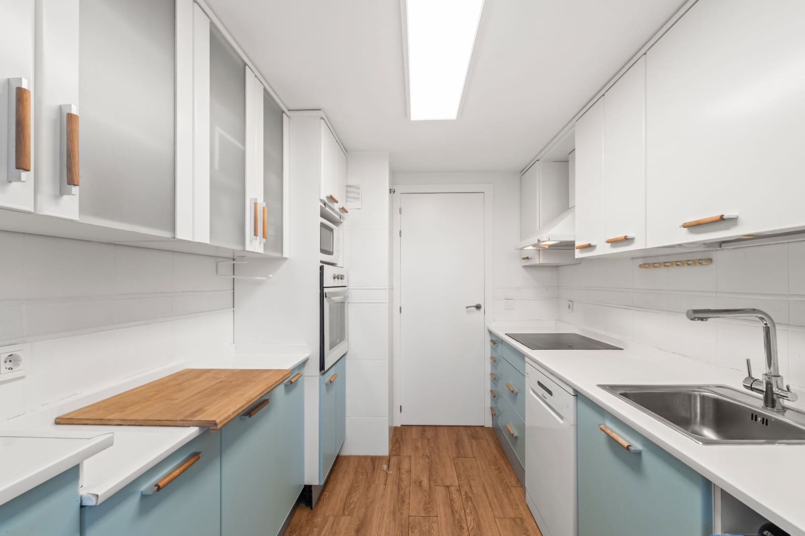 4 sovrum Lägenhet till salu i Alicante stad med pool garage - 398 000 € (Ref: 9388230)